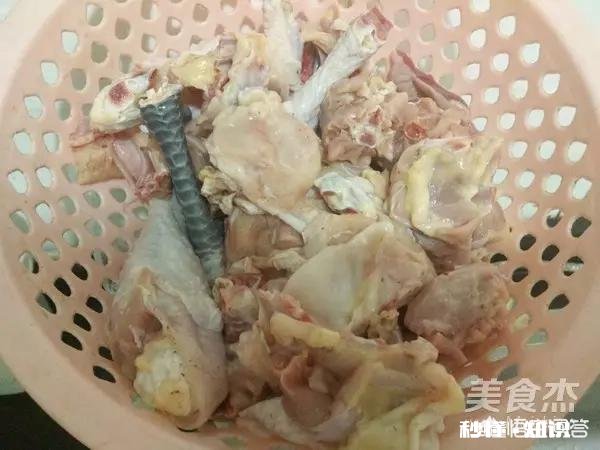 黄焖鸡怎么做肉质才劲道，吃着不噎