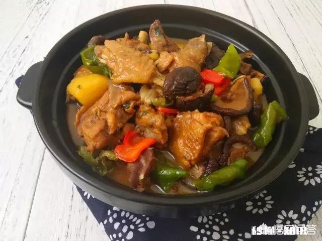 黄焖鸡怎么做肉质才劲道，吃着不噎
