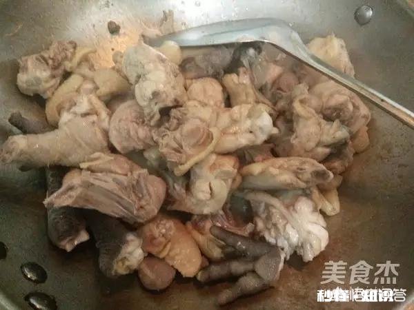 黄焖鸡怎么做肉质才劲道，吃着不噎
