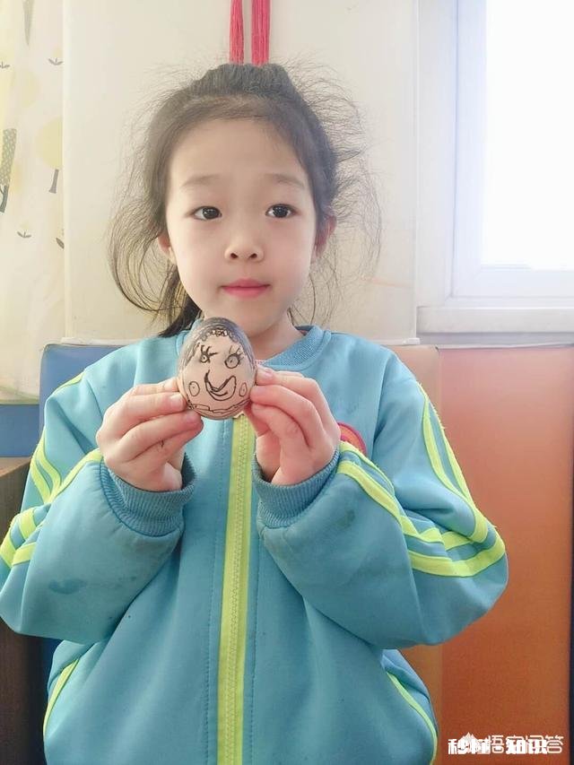 有没有家长因女儿还小总是担心自己女儿走错路一直严厉管教