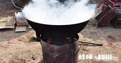 在农村，你认为用电水壶与用柴火烧水那种更利于健康为什么