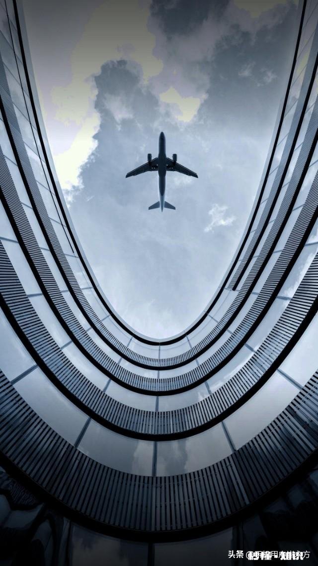 妈妈说她走后想让我坐飞机把她骨灰从空中撒了，请问怎么能做到