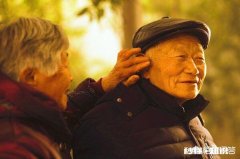 假如我们都老了，你还愿意来一场美丽的“金婚”吗