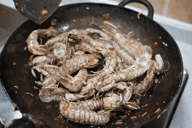 皮皮虾可以炒吗