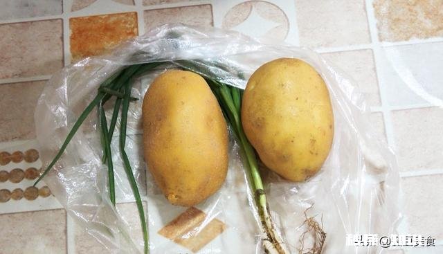 土豆丝怎么做好吃呢你们一般怎么吃