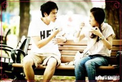 爱人做不了，情人养不起，比朋友铁但比知己近，这种感情该如何相处