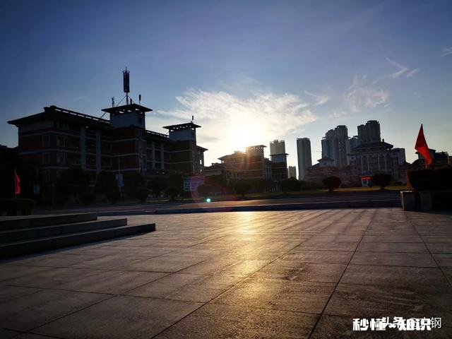 夏末秋初，有谁拍摄过最美晨光，敢不敢拿出来晒一晒