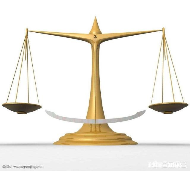 一男子连撞三人，把车给埋起来了，你怎么看