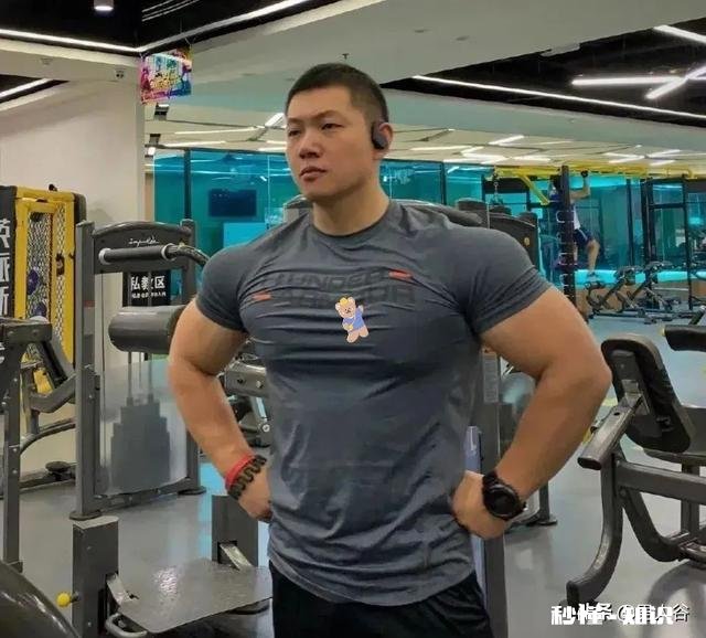 我是gay，我对象一直纠缠我不分手，我该怎么办