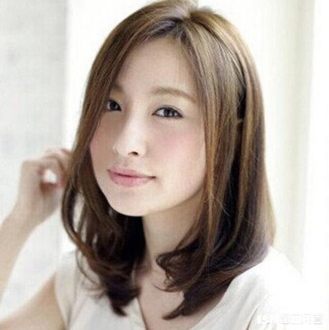 想剪一个发型，大家有什么推荐的