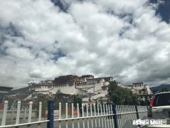 拉萨免门票后，去的人多吗