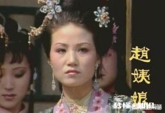 《红楼梦》中赵姨娘和贾环几次三番黑心暗害宝玉，王夫人为何一再容忍不报复