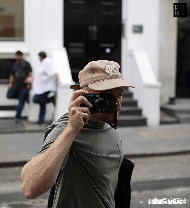 冬季极简气质风穿搭范例