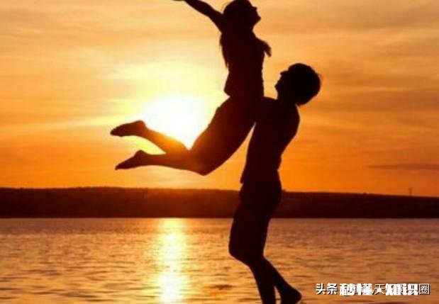 结婚感情和物质哪个更重要