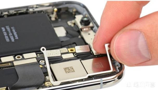 华为mate20pro、三星s9+、苹果x相比，谁更胜一筹