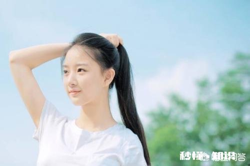 如果一个女生不主动联系你，是不是说明她对你没有好感