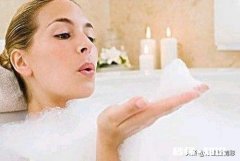 娶了一个不爱洗澡不爱个人卫生的老婆，该怎么办