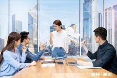 35岁以后，职场女性真的会贬值么