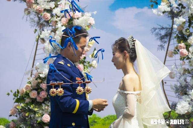 陈亚男父母指责朱小伟烂泥扶不上墙,朱小伟真的一事无成吗