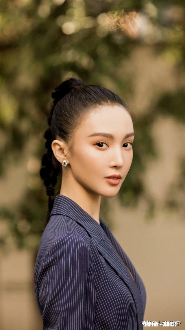 老公说娘家陪房陪车的，说我们家什么都没有，我娘家也没钱，他家也没有给彩礼，怎么回