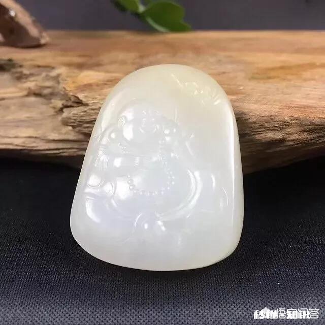 为什么有些年轻人不喜欢玉石