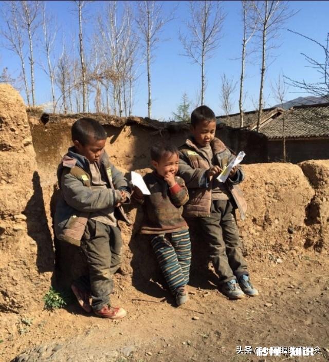 为什么一些农村人明明很穷,却还一直生孩子