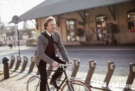 为什么越来越多的年轻人不想回家过年了呢