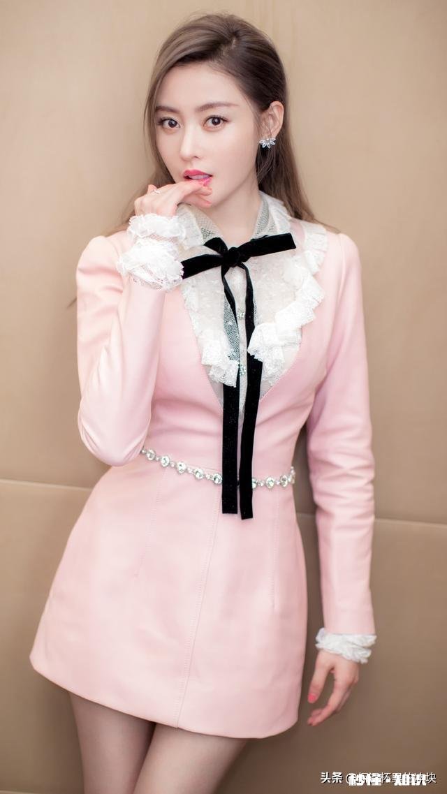 新剧《鳄鱼与牙签鸟》里的李南恩饰演者张天爱是新生代演员，你觉得她演技怎么样