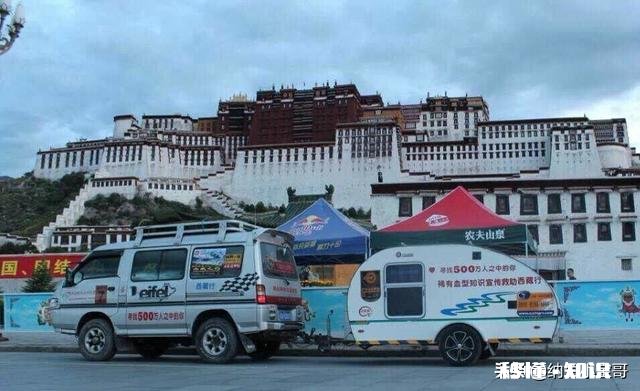 买房车,拖挂房车和自行房车哪个更实用