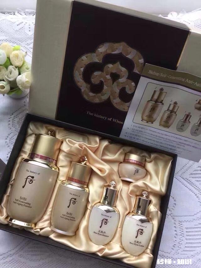 我今年26、皮肤属于混合型肤质！但也也别容易缺水、容易干皮！该用什么化妆品