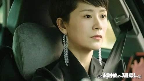 同事只在老板面前卖力干，老板不在偷奸耍滑，这样的人怎么相处