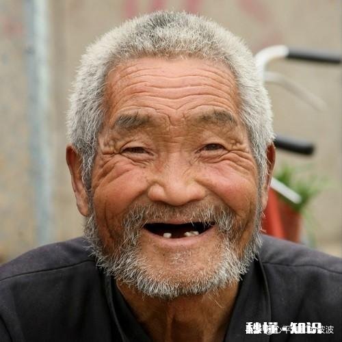 清明将至，你认为哪一首歌曲最能勾起你对已故父亲的深深怀念