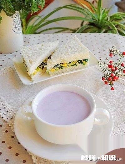 学生想要早餐吃得好有营养，要吃什么