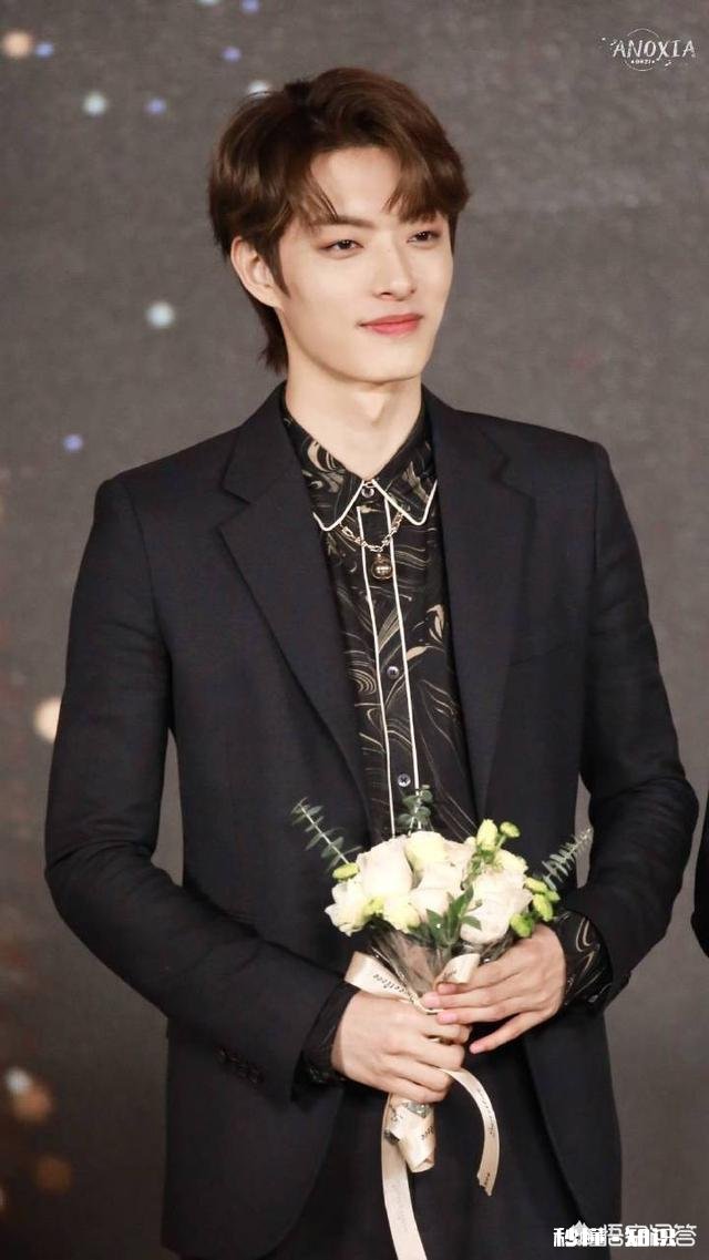 《偶像练习生》里出来的偶像男团，哪个男团会发展的更好呢