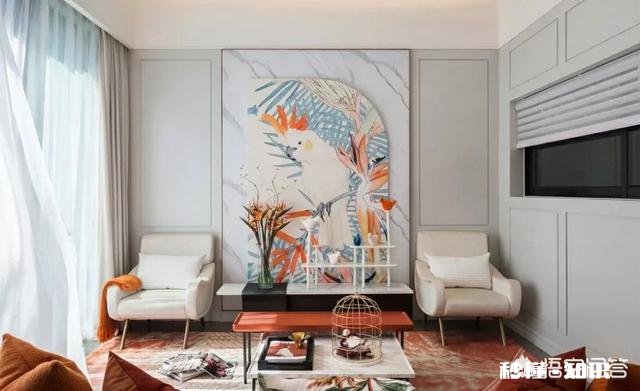 客厅挂画颜色怎么选择