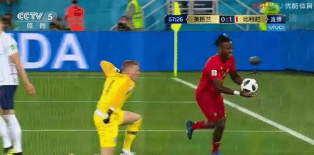 足球界谁的庆祝动作最难看