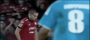 足球界谁的庆祝动作最难看