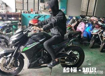 黄龙600跟川崎Z400怎么选我是新手