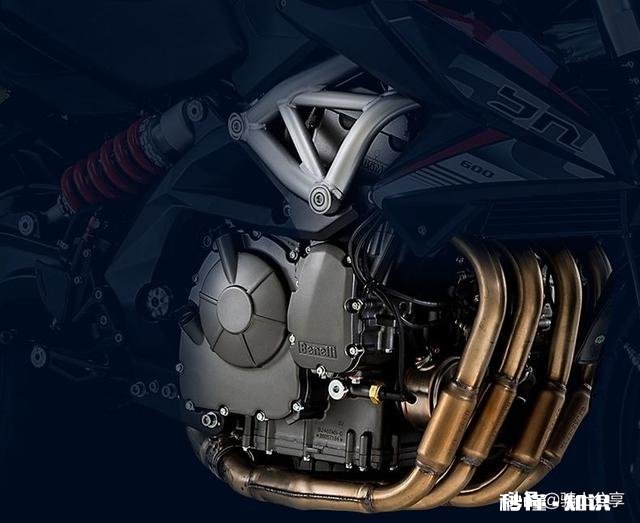 黄龙600跟川崎Z400怎么选我是新手