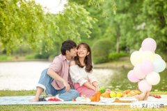 异地恋，男朋友来找我玩，该不该和他在外面住