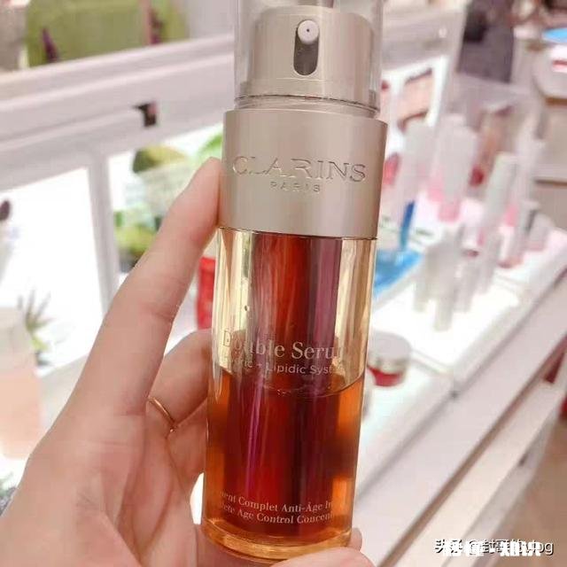 干性皮肤用哪种化妆品补水效果会不错