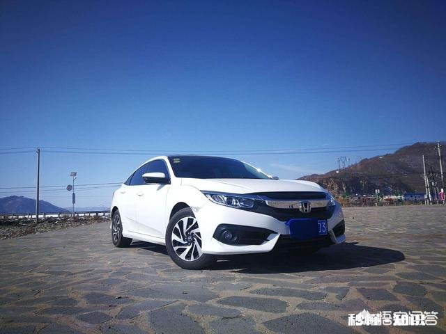 大学毕业15万落地买什么车好