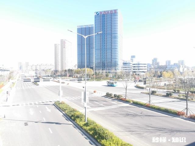 抛开中心城区，沿着地铁线去买远郊地铁站旁的房子，你有建议吗