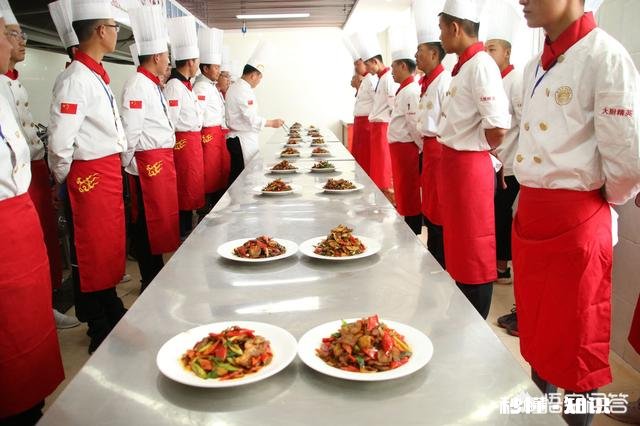 18岁了想回去读书,但是只能先读技校怎么办