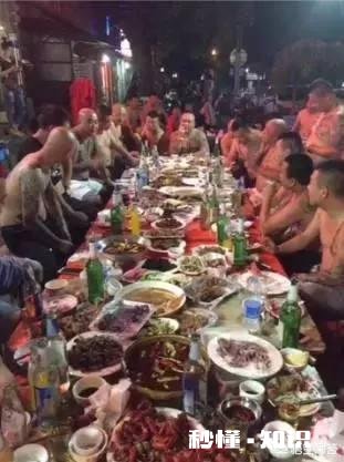 如何看待昆山宝马男被捅死,他曾获见义勇为证书这件事你有何看法