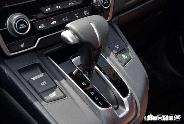 CRV混动版等红灯要转空档吗需要注意什么