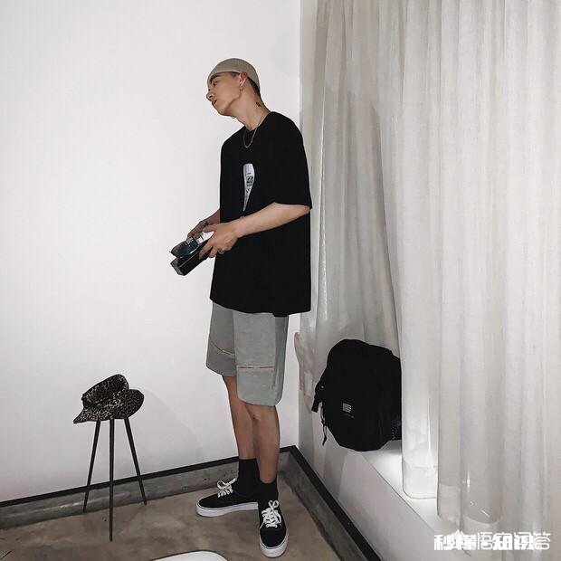 vans鞋子怎么搭配衣服