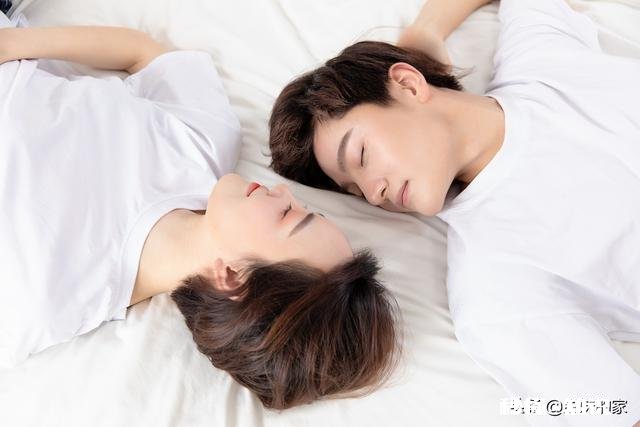 结婚10年，现在互相沉默，该怎样相处