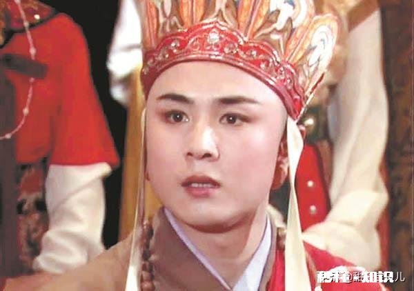 为什么86版央视《西游记》中，唐僧的演员换人了