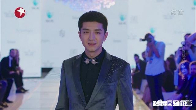 电视剧《你和我的倾城时光》中赵丽颖小卷毛造型第几集上线林浅被诬陷，厉致诚会同意辞职吗你怎么看